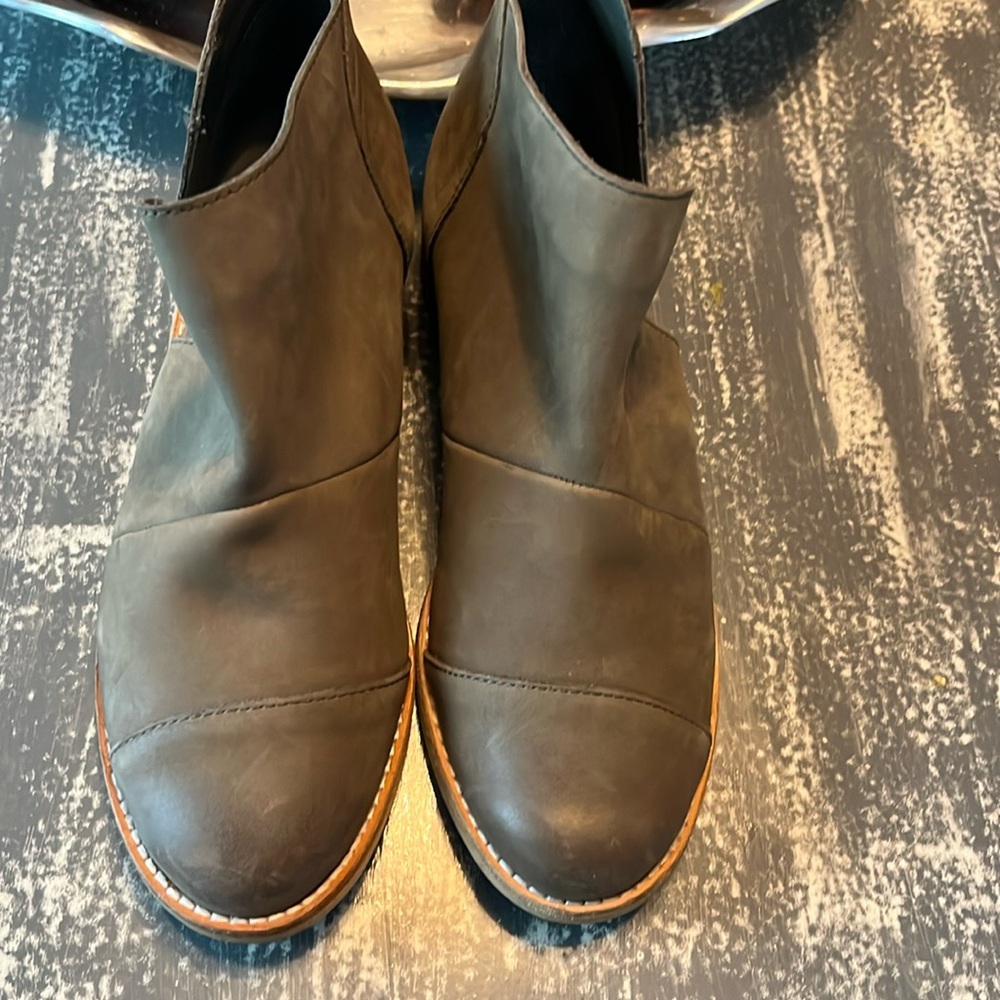 New Crevo Booties
